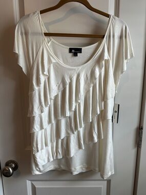 AB Studio Cream Ruffle Short Sleeve Scoop Neck Top